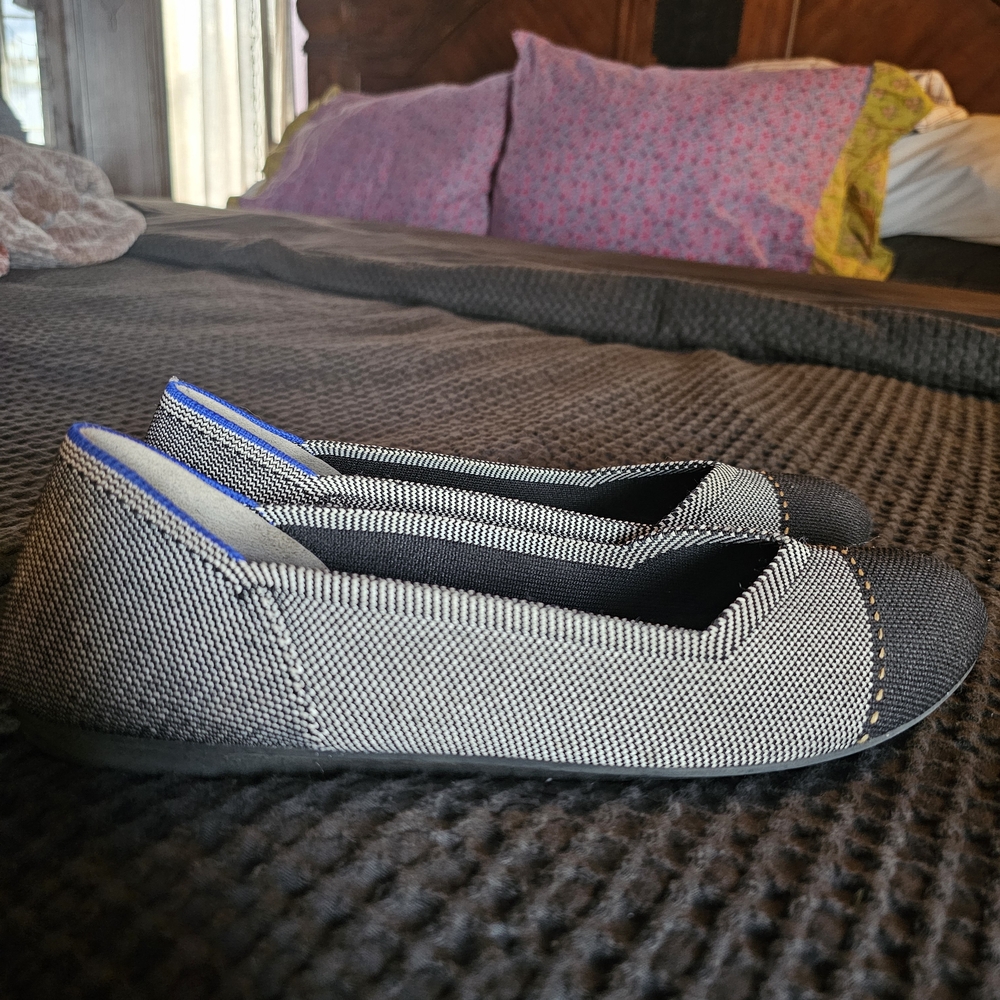Rothy's Women's Black and Blue Flats